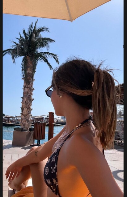 Ayra adlı üyenin profil fotoğrafı